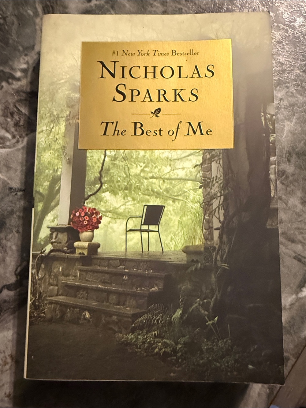 Nicholas Sparks "The Best of Me" Paperback Book - Green Cover